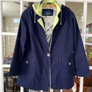 Mackintosh New England Hooded Rain Coat Jacket Nautical Navy Blue SZ M